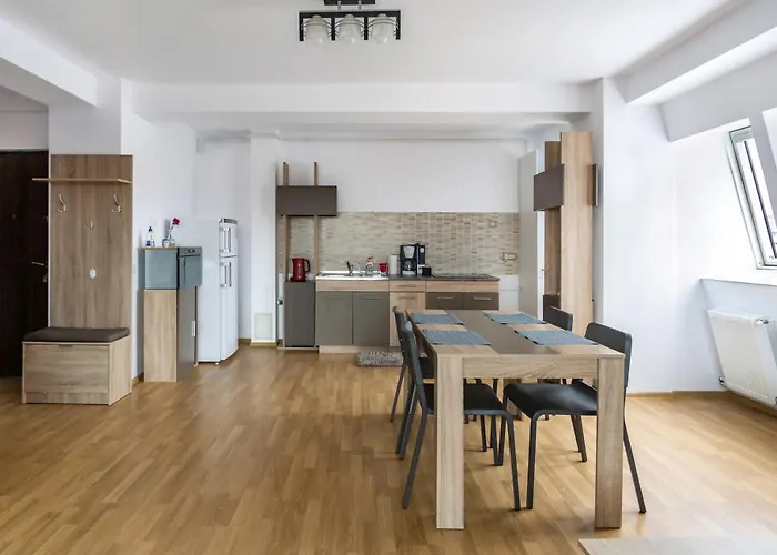 Central Apartments - Red