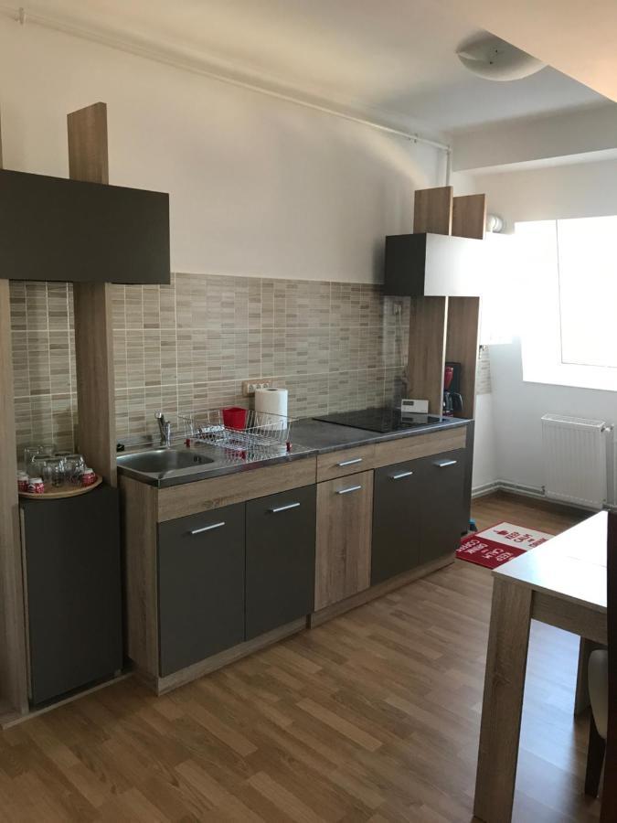 Apartment - Red